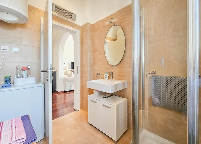 Vesna Novigrad Istria